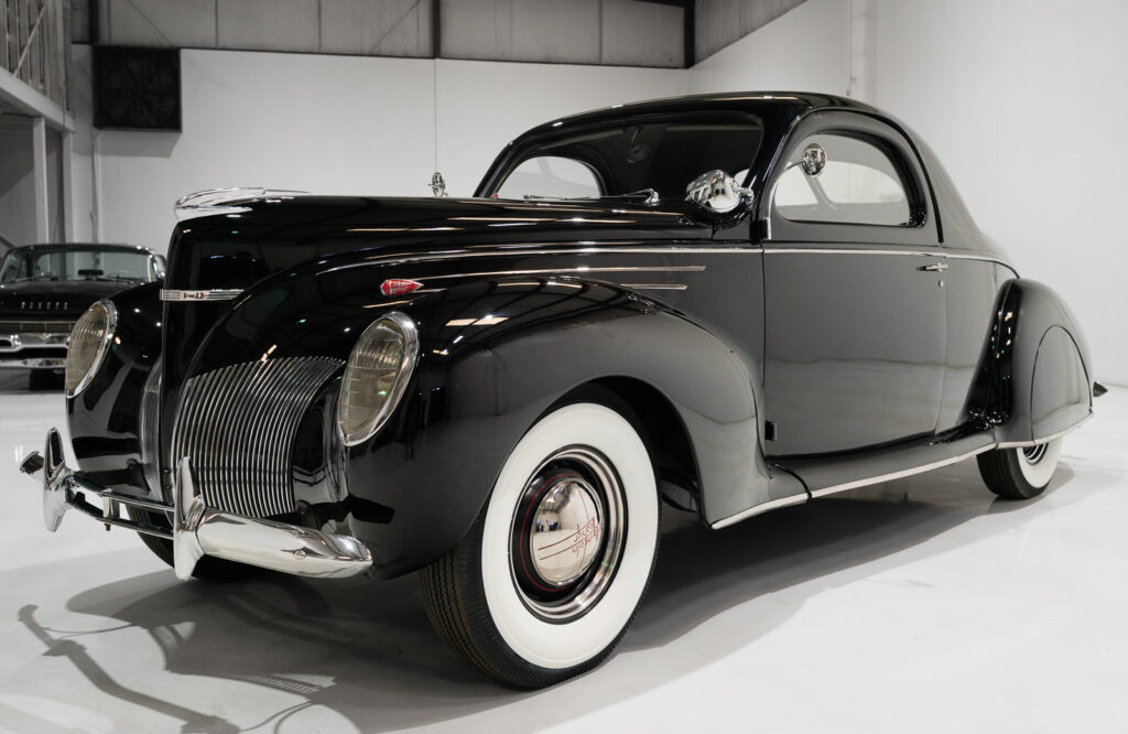 1939 Lincoln Zephyr