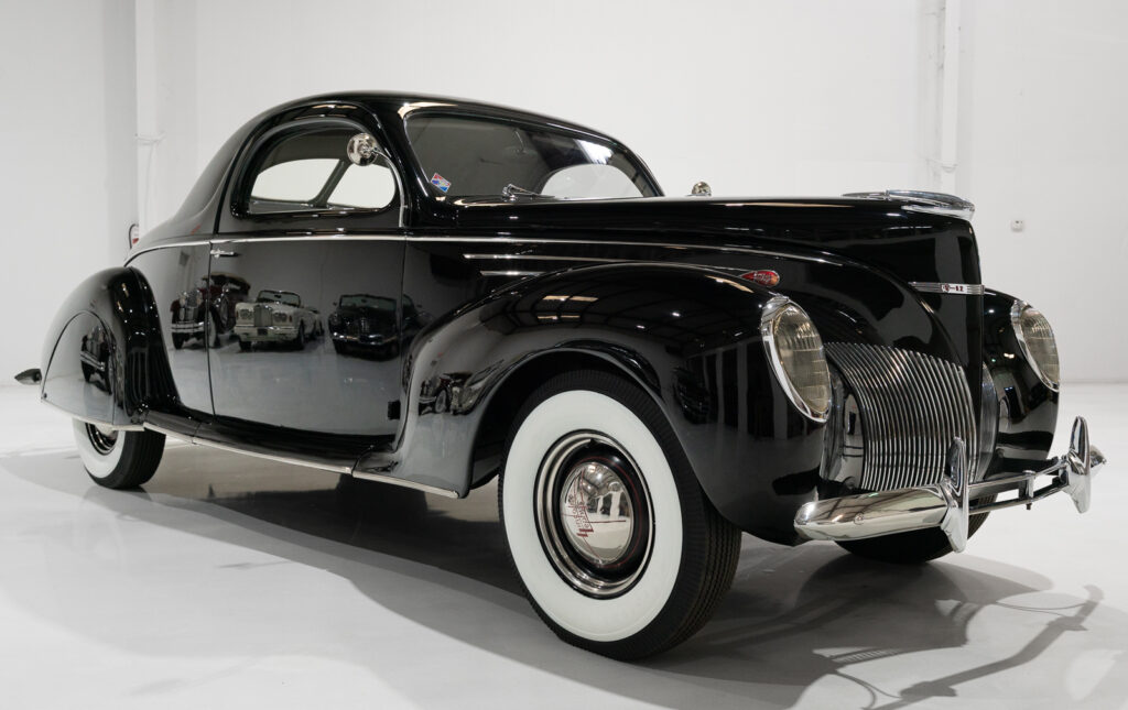 1939 Lincoln Zephyr