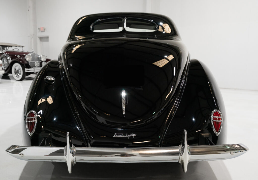 1939 Lincoln Zephyr