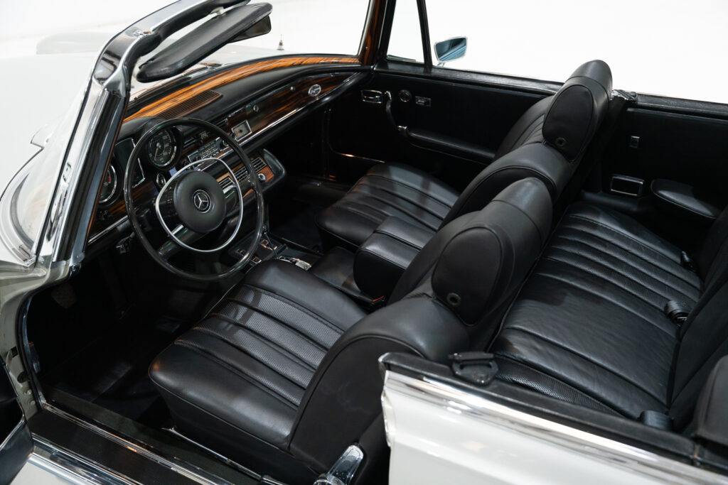1971 Mercedes-Benz 280SE