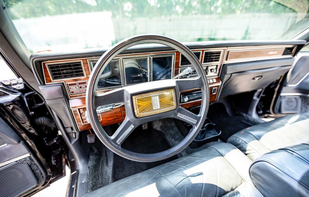 1983 Lincoln Continental Mark VI