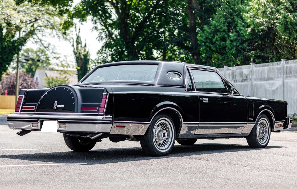 1983 Lincoln Continental Mark VI