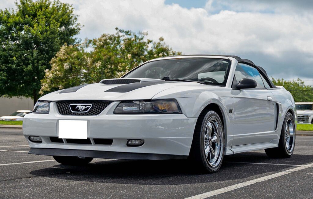 2000 Ford Mustang GT