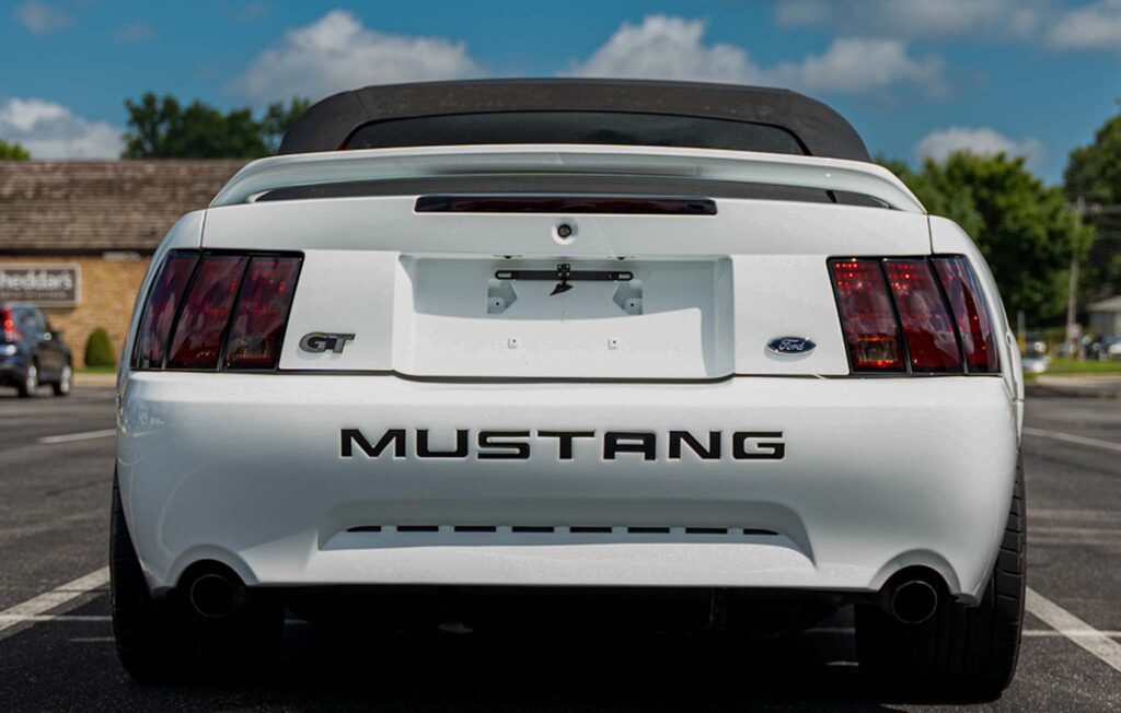2000 Ford Mustang GT