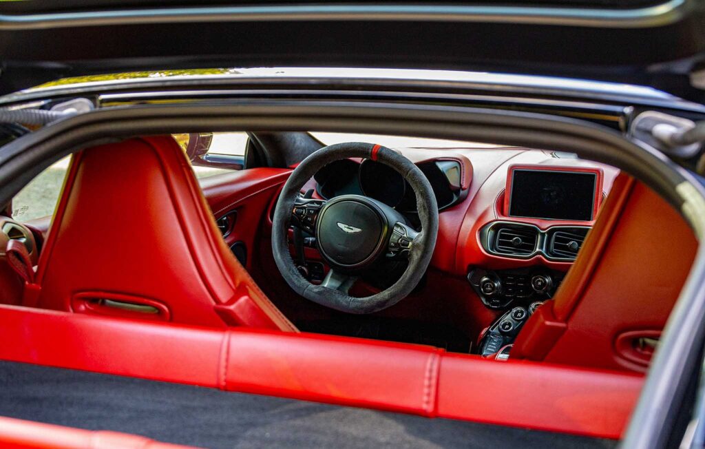2020 Aston Martin Vantage