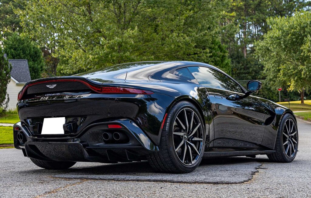 2020 Aston Martin Vantage
