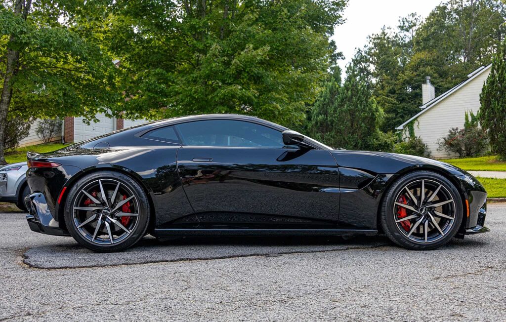 2020 Aston Martin Vantage