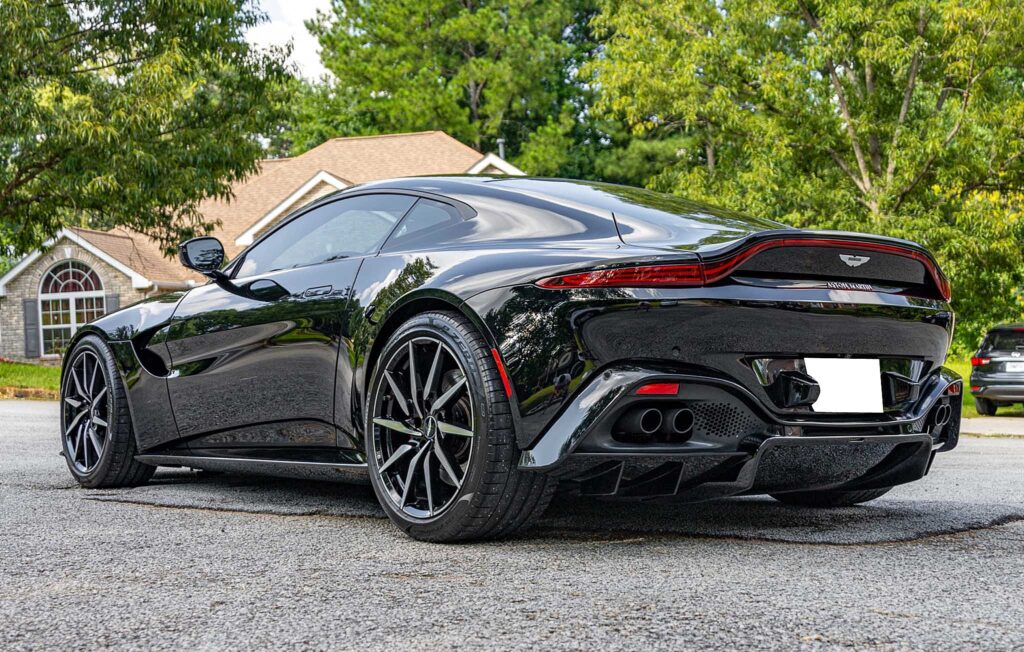 2020 Aston Martin Vantage