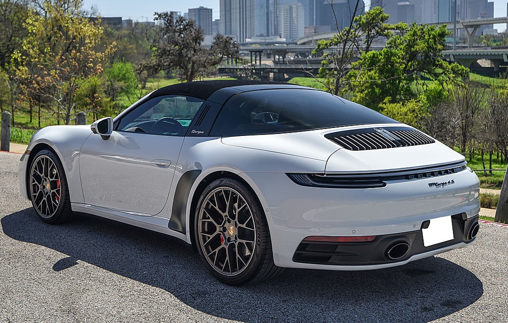 2022 Porsche 911 Targa 4S