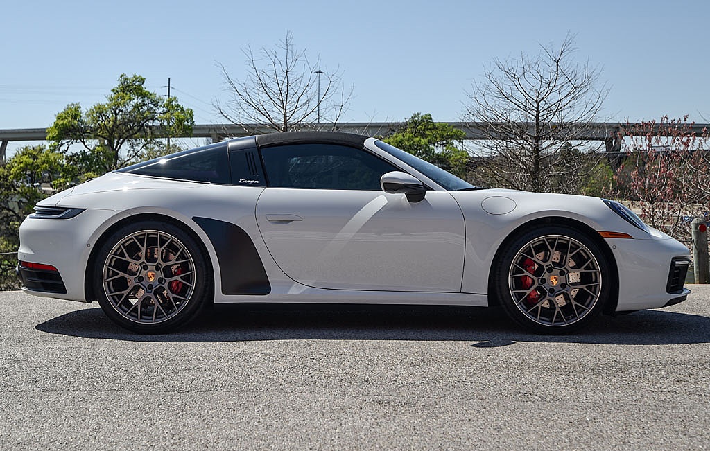 2022 Porsche 911 Targa 4S
