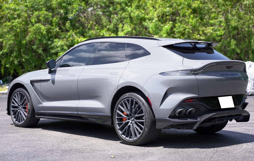 2023 Aston Martin DBX 707